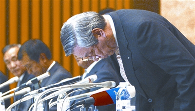 日本航空公司申请破产保护